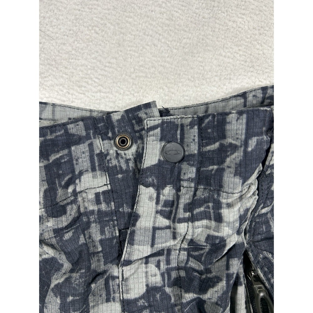 Vintage Oakley Software Cargo‎ Shorts Mens XXL 2XL Tech Hiking Outdoor Gorp Camo - Picture 3 of 13